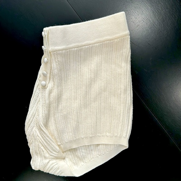 VS knit pajama shorts - Picture 4 of 4